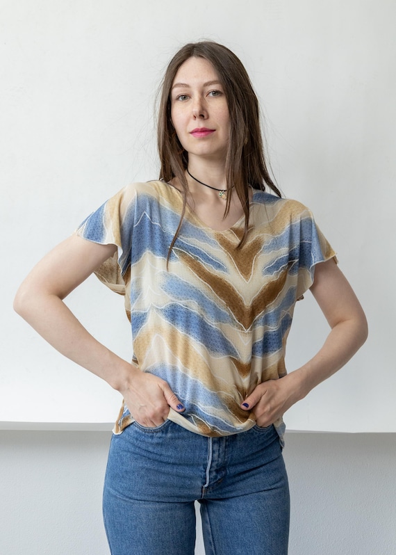 Y2K Blue Tan Chevron Watercolor Knit Top Vintage V Neck Tee Size M