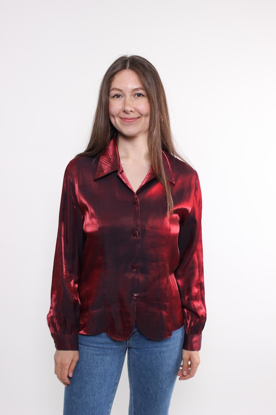 Metallic Red Satin Blouse, 90s Iridescent Party Shirt with Scalloped Hem and Pintuck Collar, M