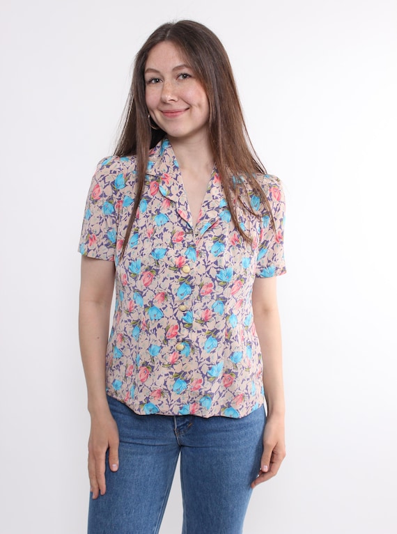 Vintage flowers pattern blouse, 90s retro multicolour v-neck romantic summer top , Size M
