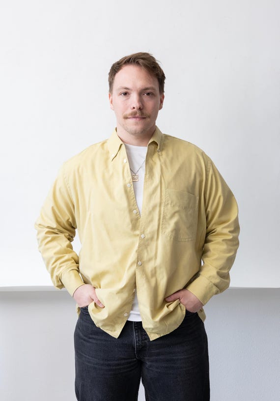 90s Pastel Yellow Shirt Vintage Cotton Button Down Oversized Mens Minimalist Size L