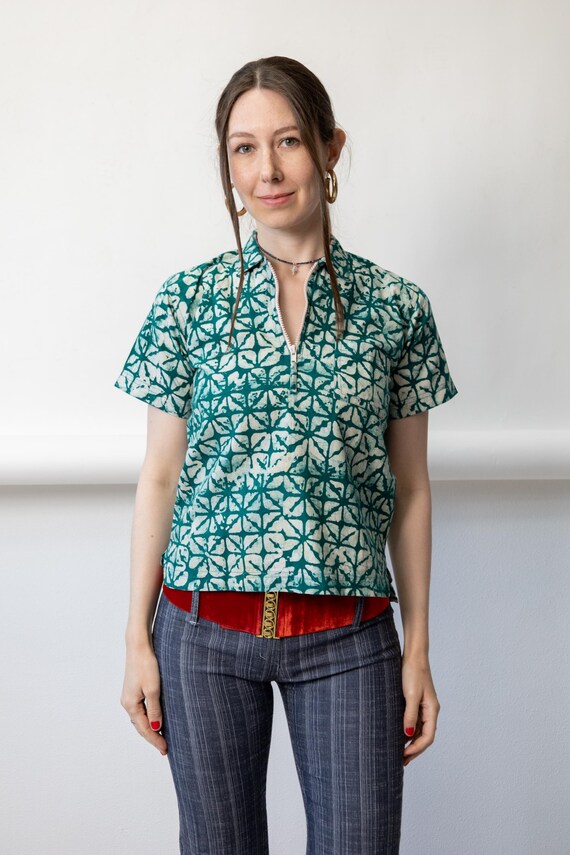 90s Teal Batik Print Top Quarter Zip Collared  Vintage Cotton Tee Size M