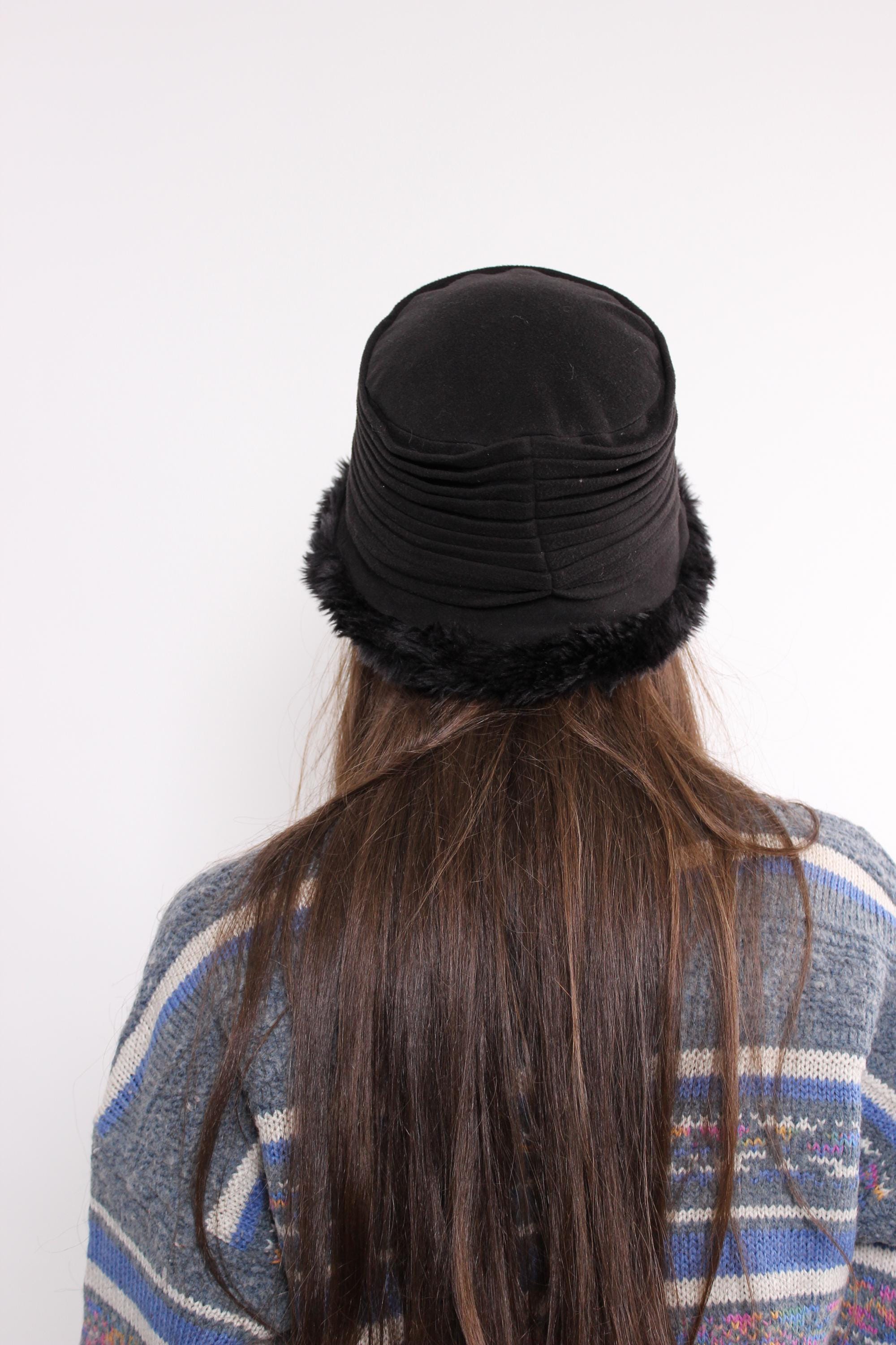 Vintage Black Wool Cloche Bucket Hat Parisian Classic Minimalist One Size Retro 90s Retro Cloche Hat, Vintage Black Women Winter Bucket Hat  main image 4