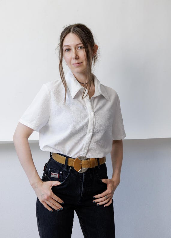 90s White crinkle blouse Vintage cap sleeve button up shirt point collar Size L
