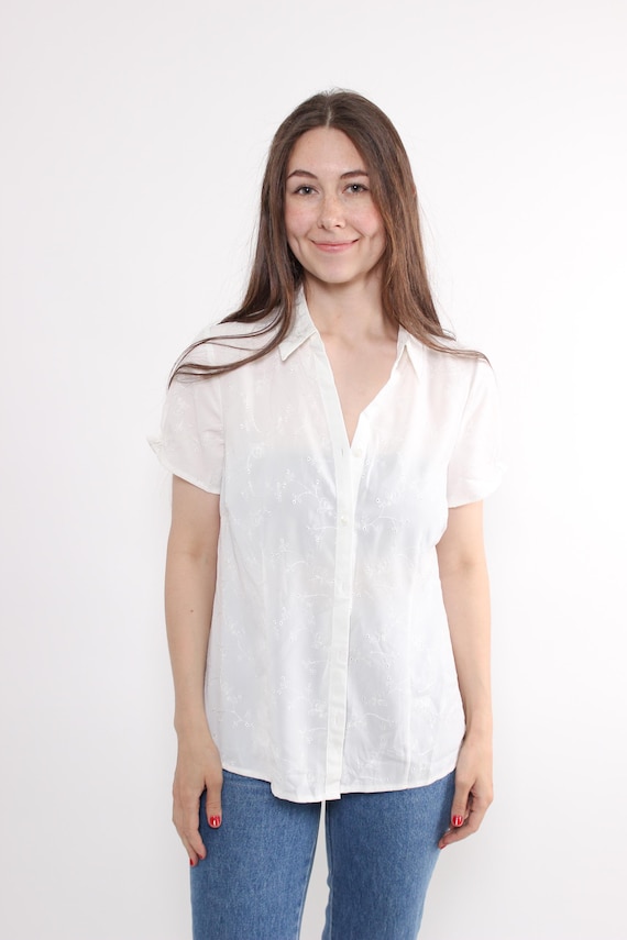 90s white sheer blouse with embroidery, vintage short sleeve polyester shirt, Size M