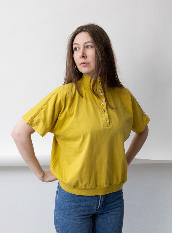 90s Yellow Mock Neck Shirt Vintage Iridescent Button Banded Hem Cotton Top M