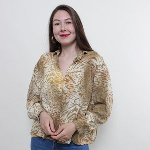 90s abstract print bohemian blouse, vintage button front relaxed fit blouse, Size L