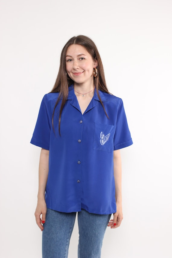 90s Butterfly Embroidered Blue Shirt Short Sleeve Camp Collar Satin Blouse Medium