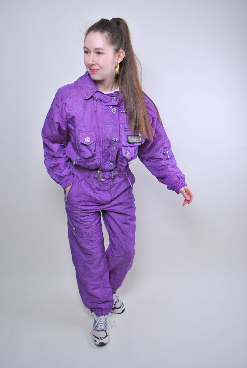 Size M Vintage one piece purple ski suit retro colorful snow suit