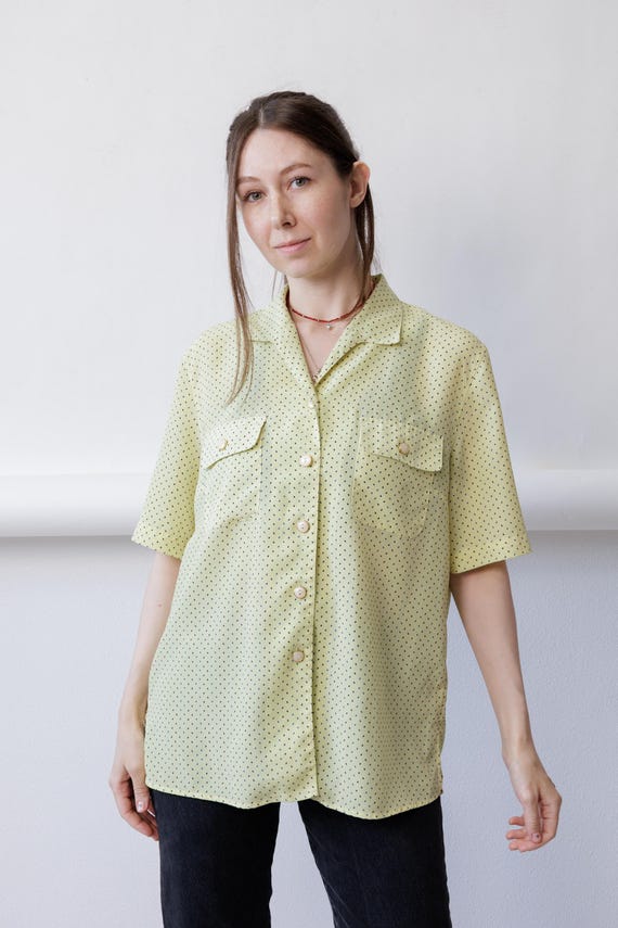 80s Pastel Yellow Dash Print Blouse Vintage Flap Pocket Camp Collar Size L