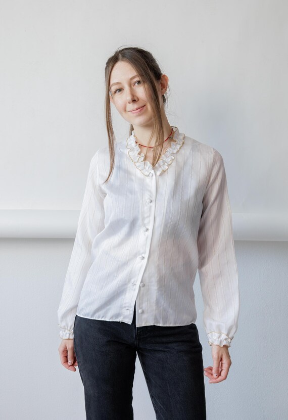 80s white blouse with gold lurex stripes ruffle collar covered buttons top, size Medium