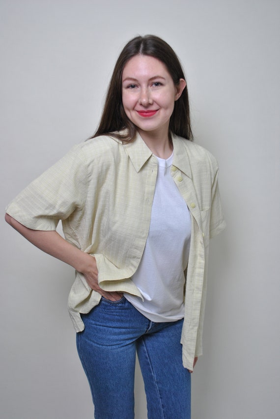Vintage 90s Green Checkered Blouse: Relaxed Fit Button-Up, Size L