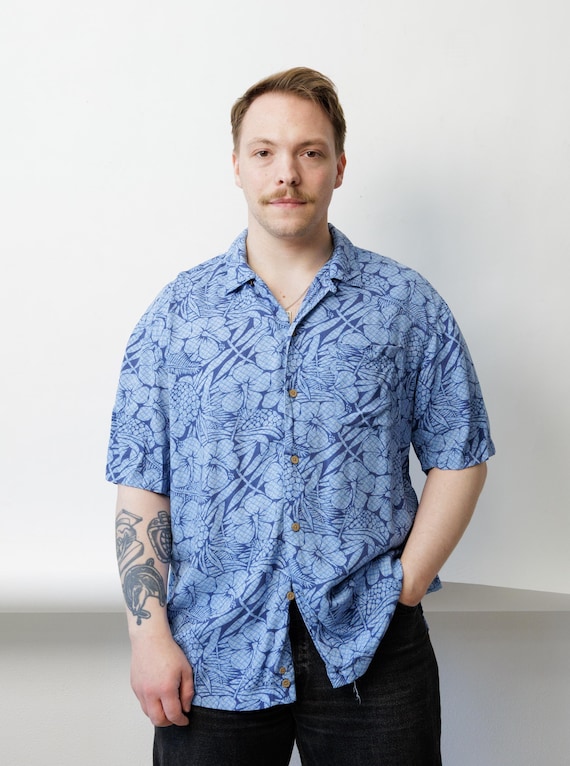 Blue Tonal  Hawaiian Shirt 90s Camp Collar Cotton Pineapple Hibiscus Button Up Vintage L