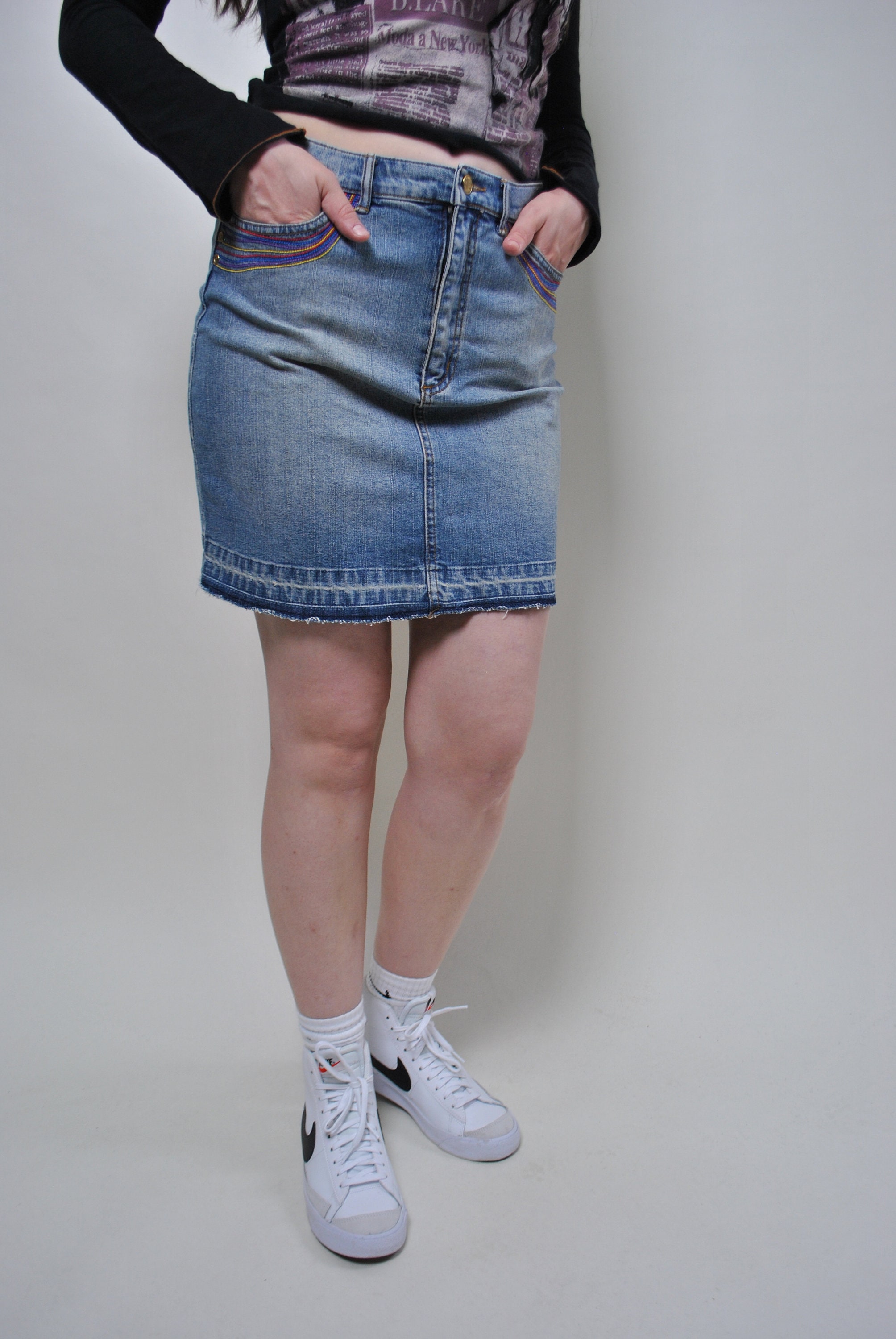 Y2k Denim Mini Skirt: 00s Light Blue Skirt With Pink Seam, Size S