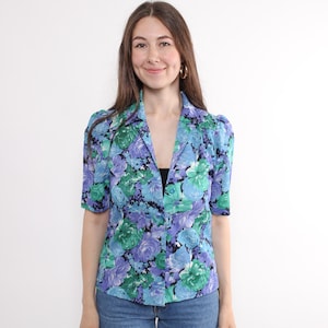 90s blue floral blouse, vintage short sleeve polyester shirt with rose print, Size M
