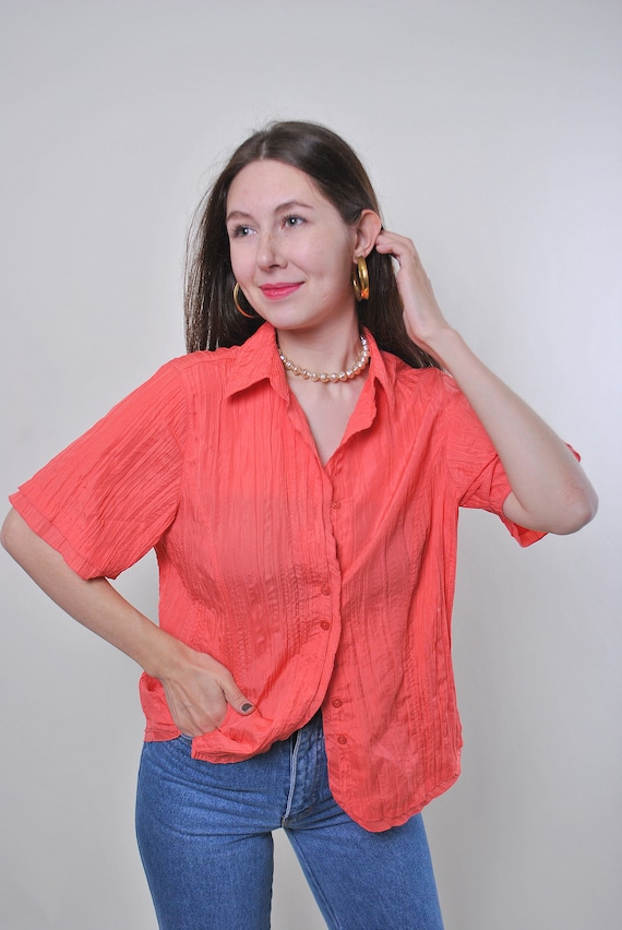 90s Coral Textured Crinkle Blouse Vintage Short Sleeve Button Up Collared Shirt Size L