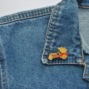 80s racing car metal pin, vintage funny cartoon car gift metal badge