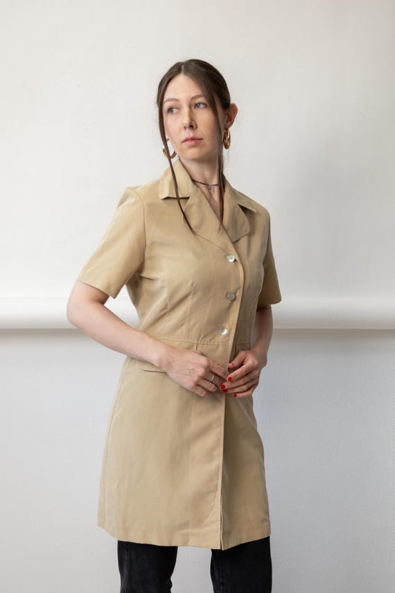 90s Beige Minimalist Shirt Dress Vintage Tailored Collar Short Sleeve Blouse Size M