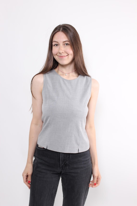 90s grey sleeveless blouse, vintage minimalist polyester top with back zip, Size M