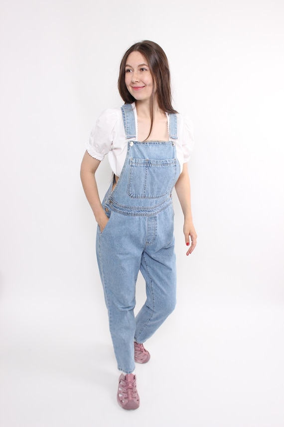 Vintage denim jumpsuit in blue, 90s Light wash jean overall with pants, Size L
