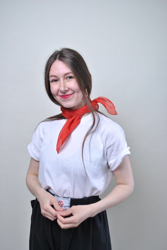 Red Vintage Head Scarf: Minimalist 90s Hair Accessory