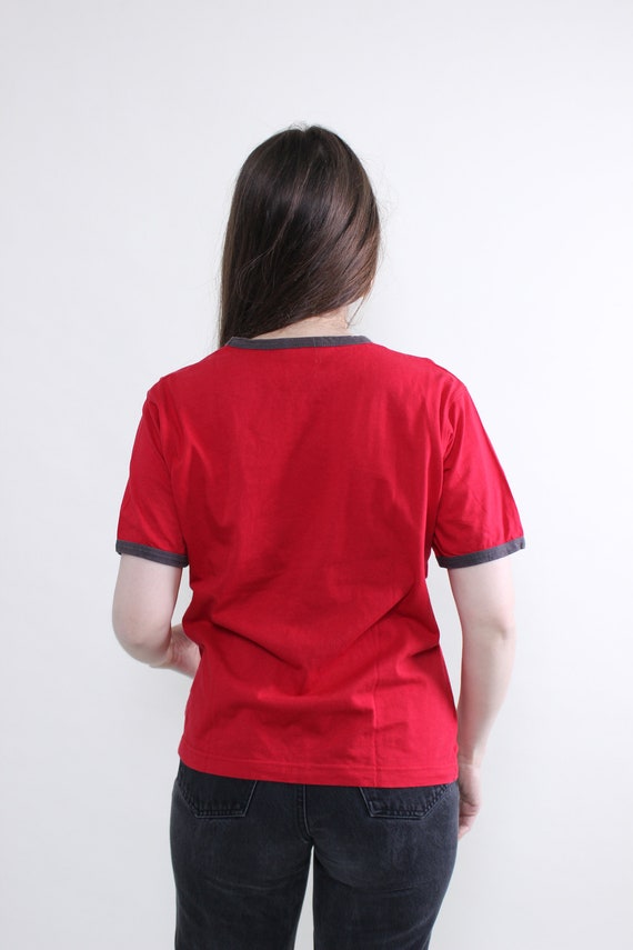 Vintage 90s Red Reebok T-Shirt - Classic Retro At… - image 3