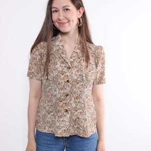 80s abstract print blouse, retro artsy blouse with button detail, Size M
