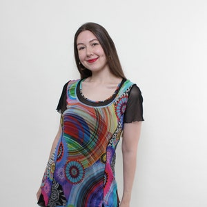Y2k multicolor blouse, 00s abstract blouse, sheer sleeves pullover blouse, Size M