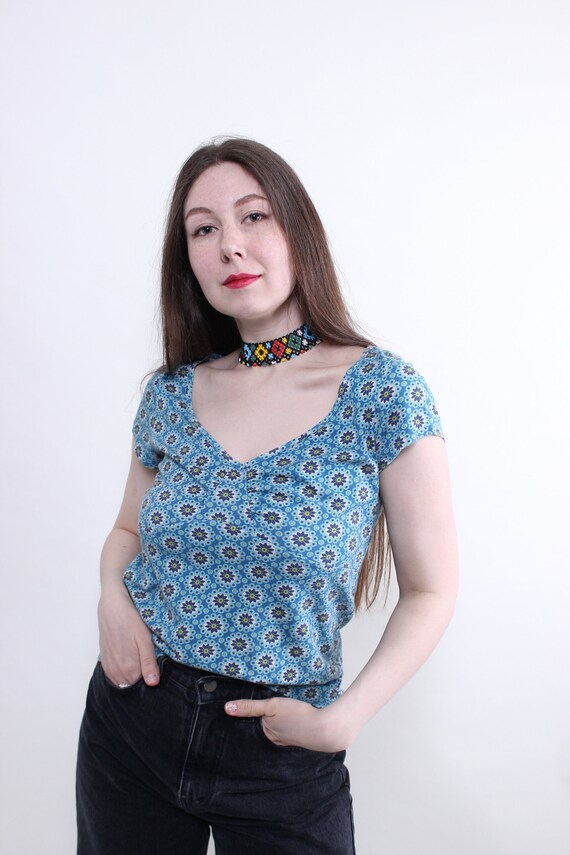 Vintage flower print blouse, 90s blue pullover floral top v-neck, Size M