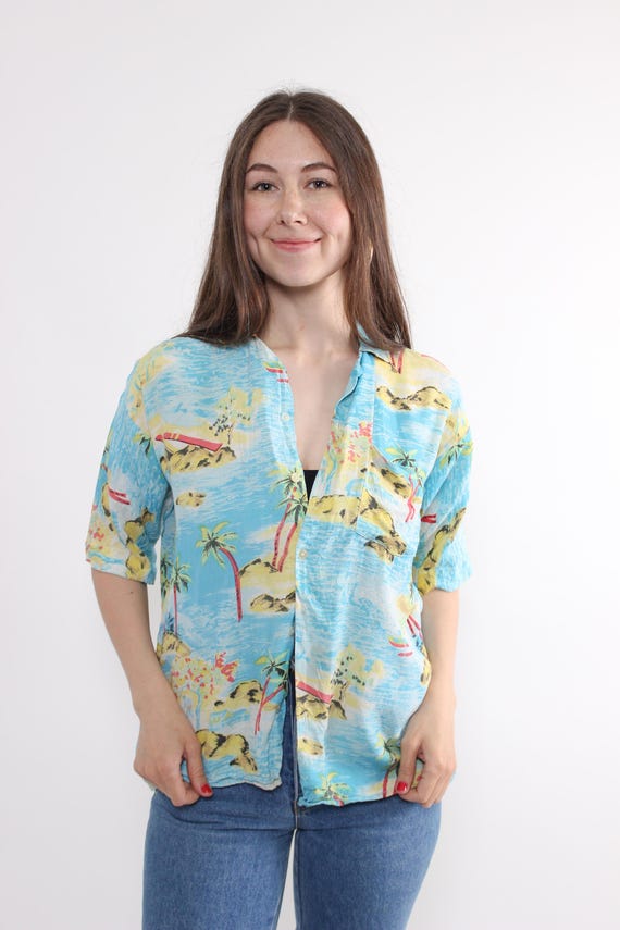 Vintage Hawaiian Vocation shirt, 90s boxy fit tropical print summer blouse, Size M