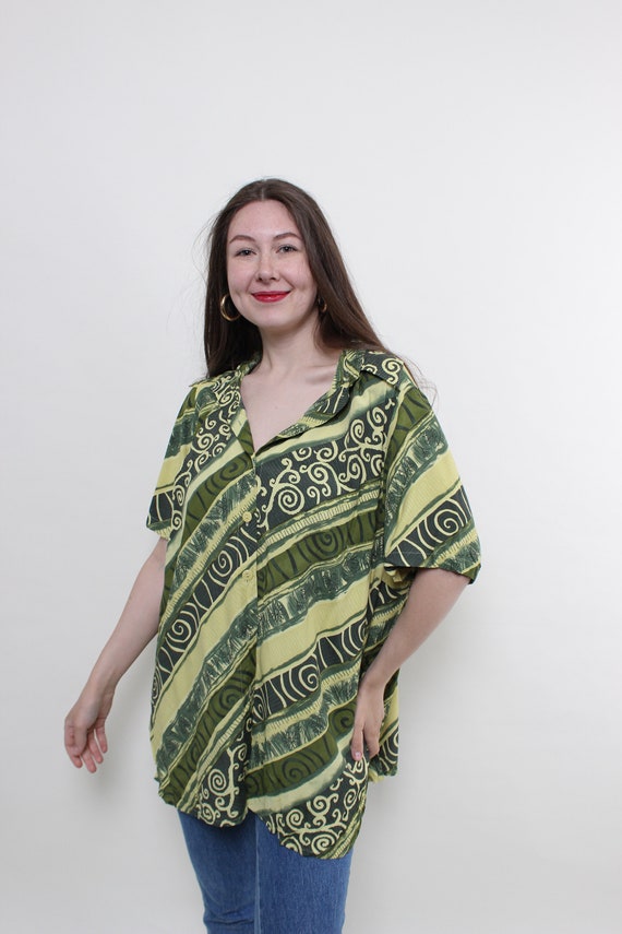 80s abstract print blouse in green, vintage revere collar oversized printed blouse, Size XL