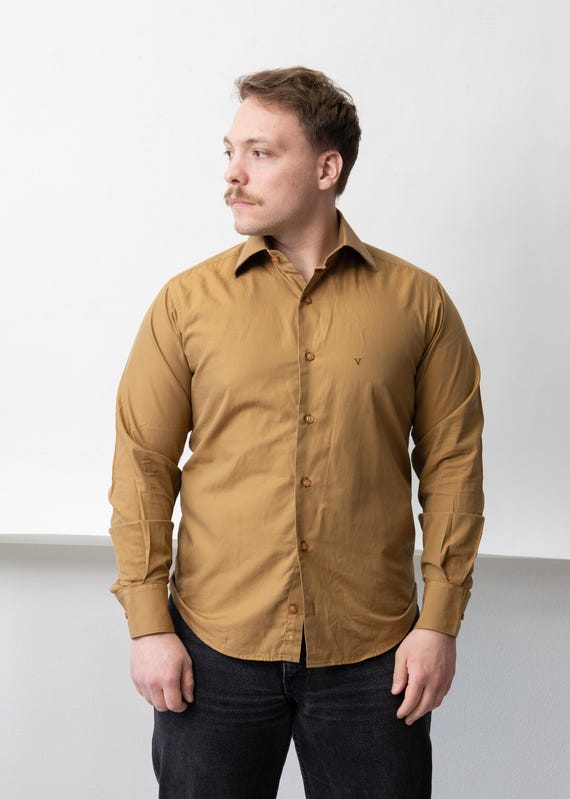 Camel Cotton Shirt 90s Vintage Tan Long Sleeve Spread Collar Minimalist Button Up M