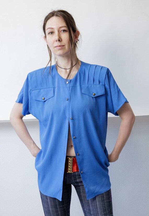 80s Cornflower Blue Pintuck Pleated Blouse Vintage Snap Front Pocket Secretary Top M