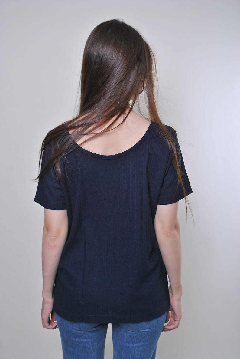 Vintage minimalist pullover striped blue blouse Size M