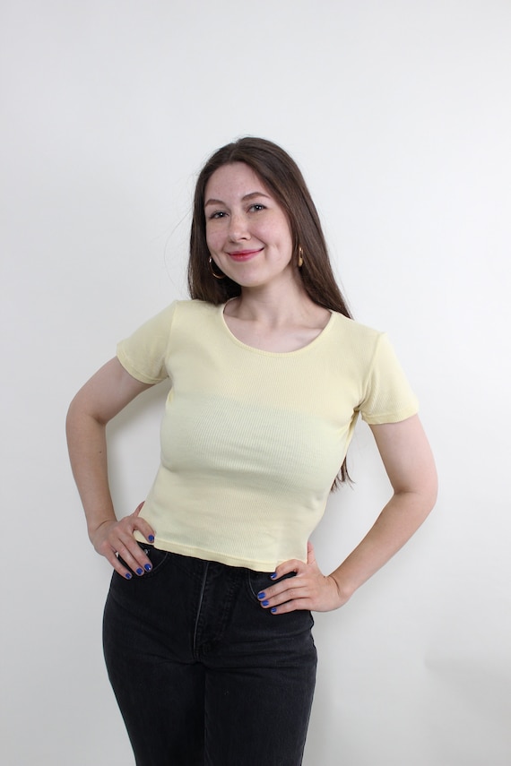 Vintage 90s Ribbed Crop Top: Minimalist Cotton Tee, Size M