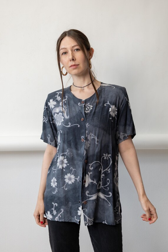 90s Grey Watercolor Blouse Floral Print Vintage Viscose Button Up Shirt Size M