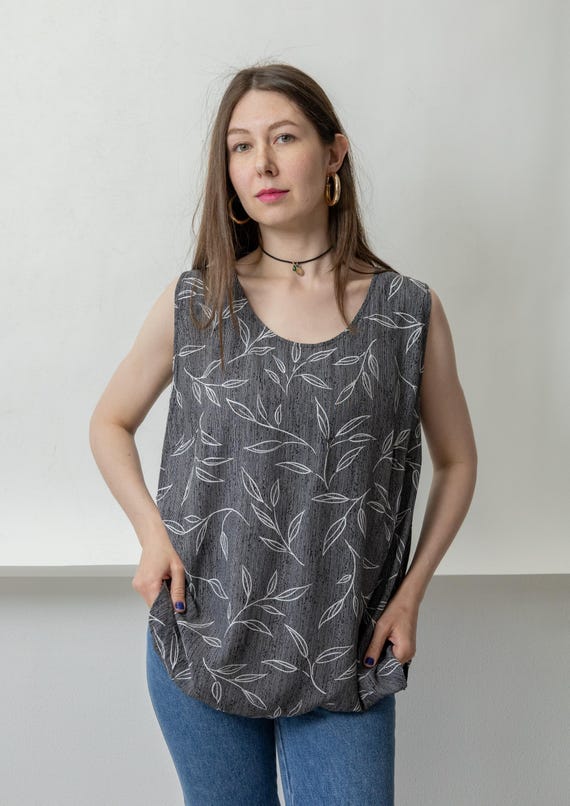 90s Grey Leaf Print Sleeveless Top Vintage Botanical Scoop Neck Longline Shell Size L