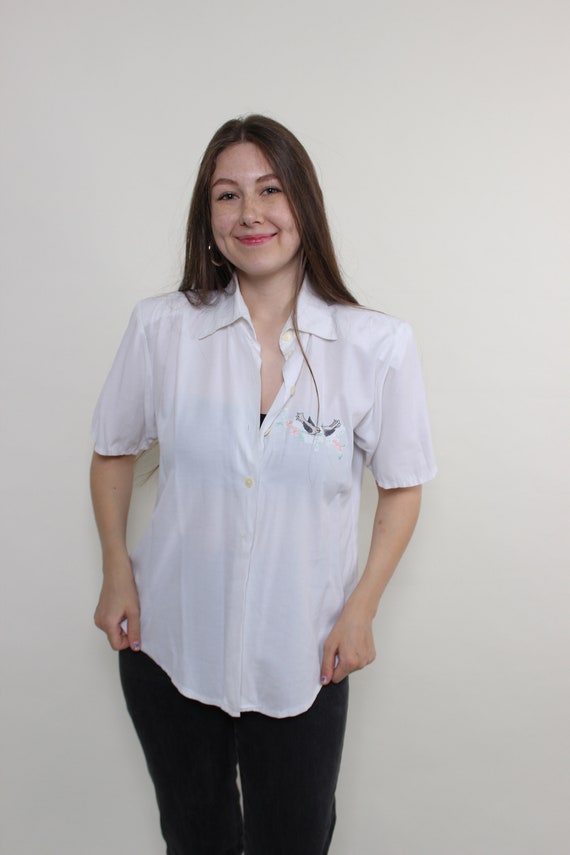 90s embroidered white blouse, vintage short sleeve cotton birds blouse, Size M