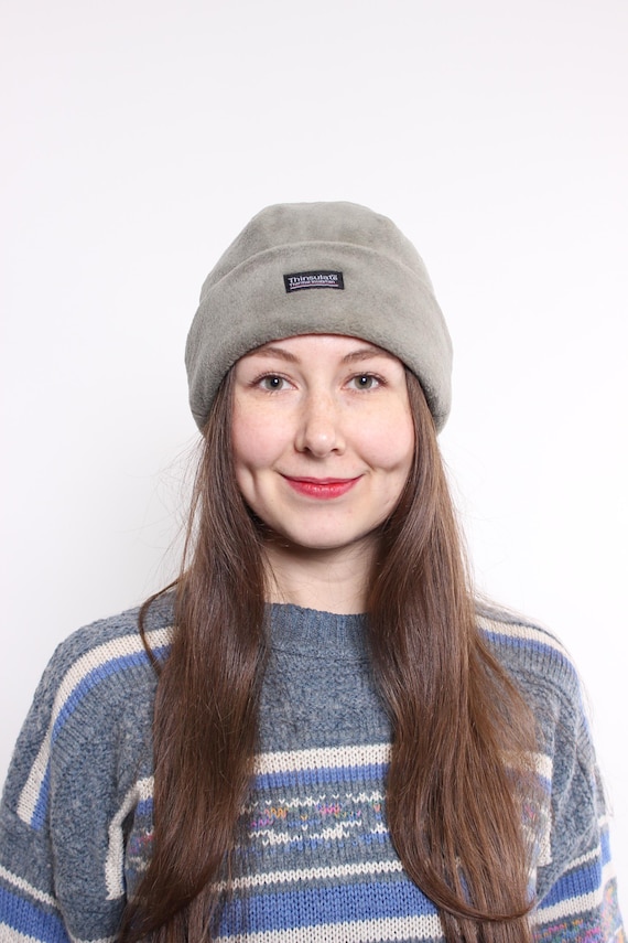 90s fleece beanie hat, vintage winter sportswear hat in grey, ONE SIZE