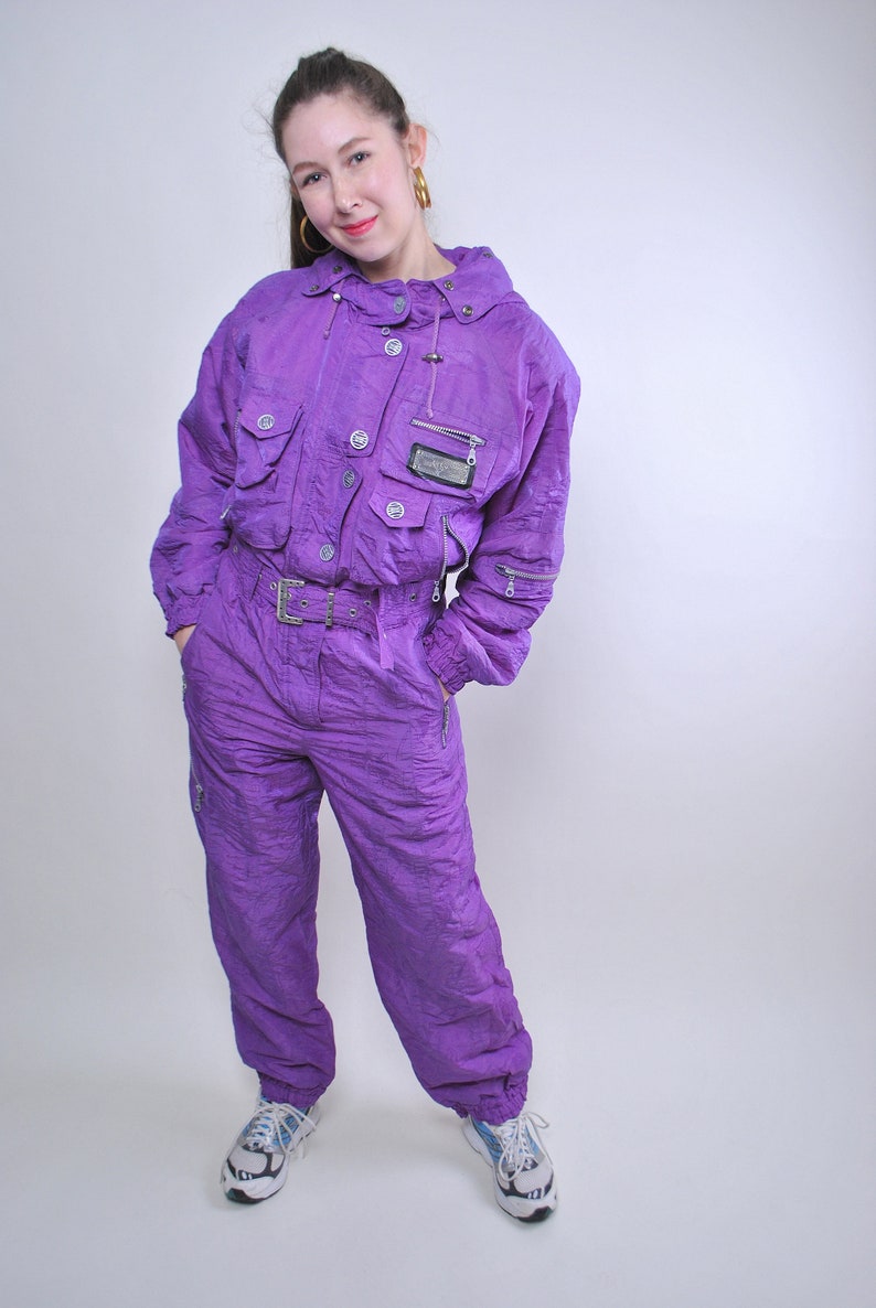 Size M Vintage one piece purple ski suit retro colorful snow suit
