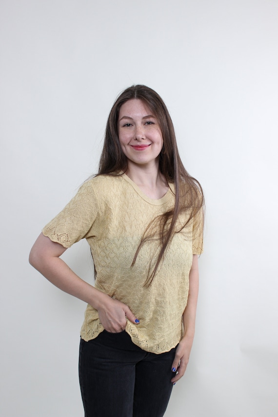 90s Vintage Knit Blouse: Retro Yellow Pullover Lace Top (Size M) - Nostalgic Fashion Delight