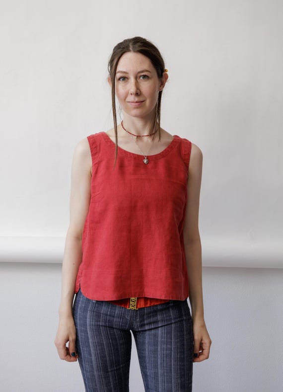 90s Red Cotton Tank Vintage Curved Hem Boat Neck Shell Top Size M