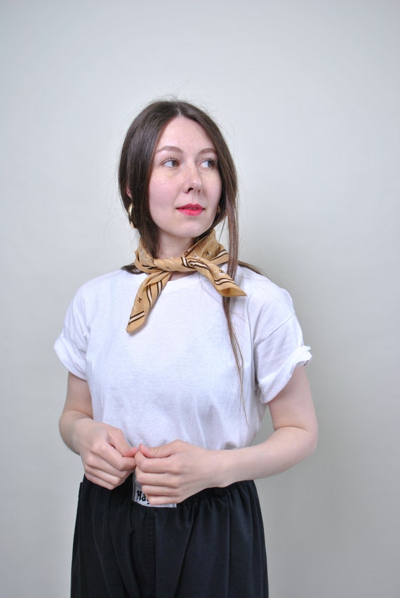 Vintage Floral Head Scarf: 90s Pastel Print Boho Accessory