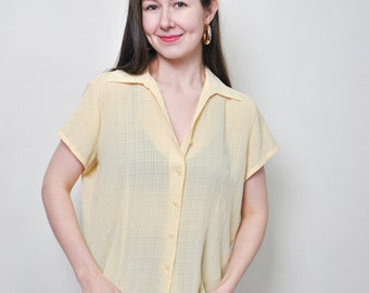 90s minimalist sheer blouse in yellow, vintage button front crop blouse, Size XL