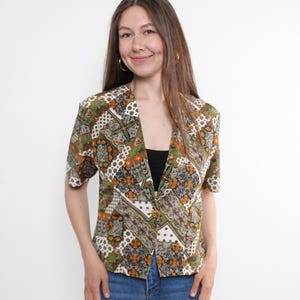 80s abstract pattern blouse, vintage artsy blouse with button detail, Size M