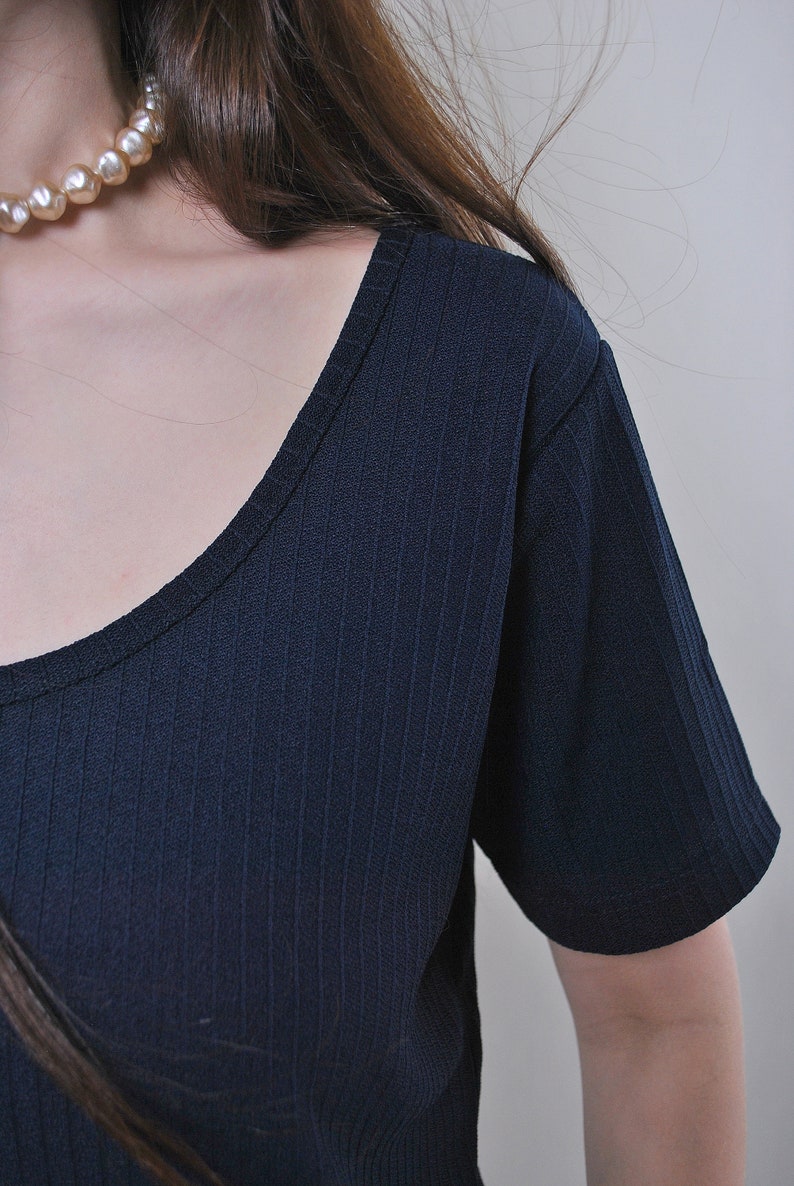 Vintage minimalist pullover striped blue blouse Size M