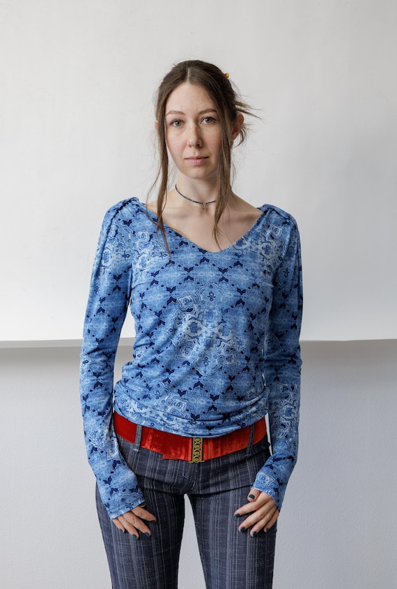 Y2k Blue Paisley Medallion Print Top Fitted Stretch V Neck Puff Shoulder Blouse M
