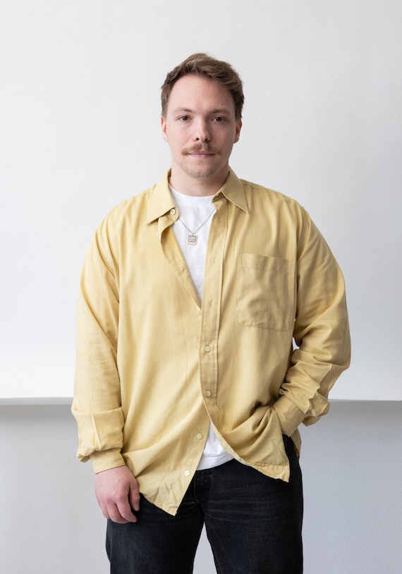 90s Butter Yellow Oversized Shirt Vintage Long Sleeve Boxy Button Up Size L