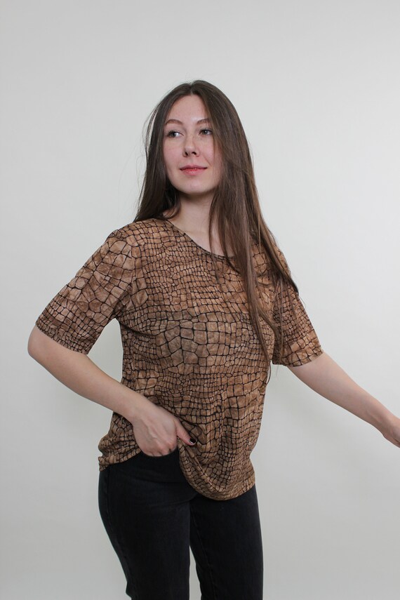 Brown Croc Scale Print Top Scoop Neck Short Sleeve Blouse Vintage 90s L