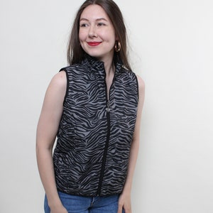 90s zebra print zip up vest, vintage ultra light jacket, Size M