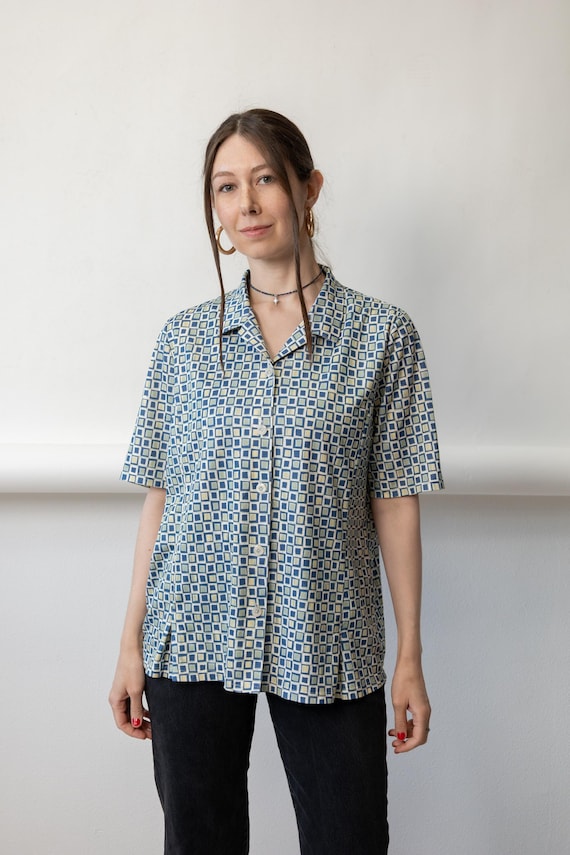 90s Geometric Print Blouse Vintage Blue Square Tile Short Sleeve Shirt Size L
